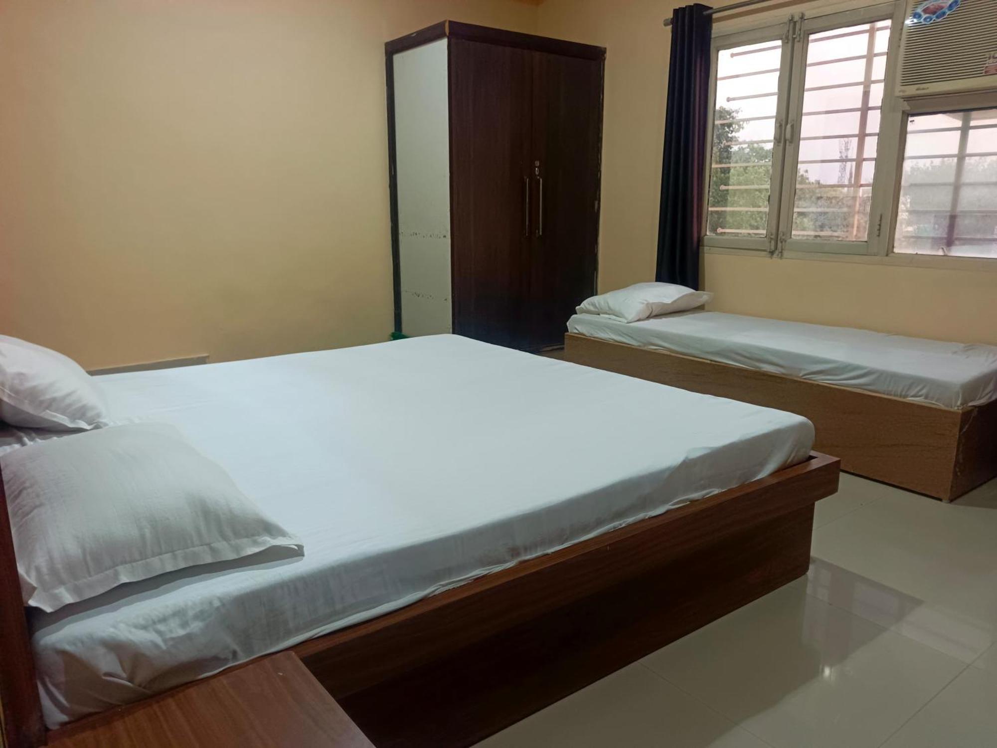 Jhānsi Rangoli Ac Rooms And Banquets מראה חיצוני תמונה